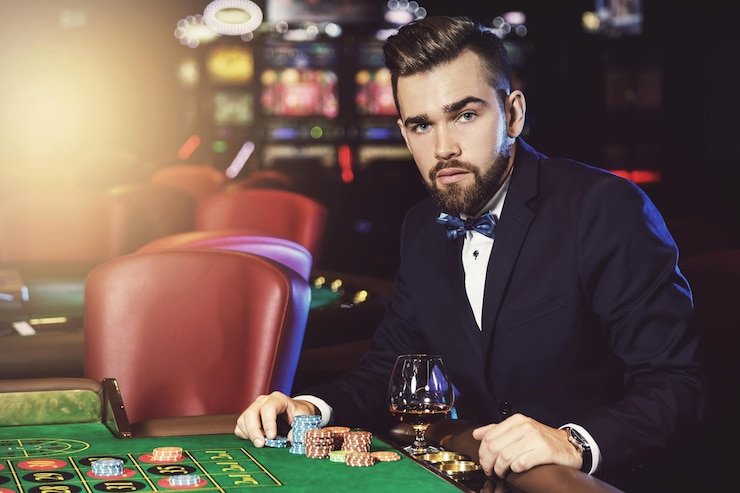 Slots, Live Tables and Sportsbook — What Differs, What Stays the Same